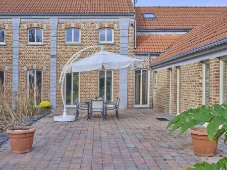 Location maison à Geetbets, Maison de vacances confortable avec terrasse
