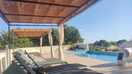 Maison familiale spacieuse avec piscine à Vagnas - Photo 1