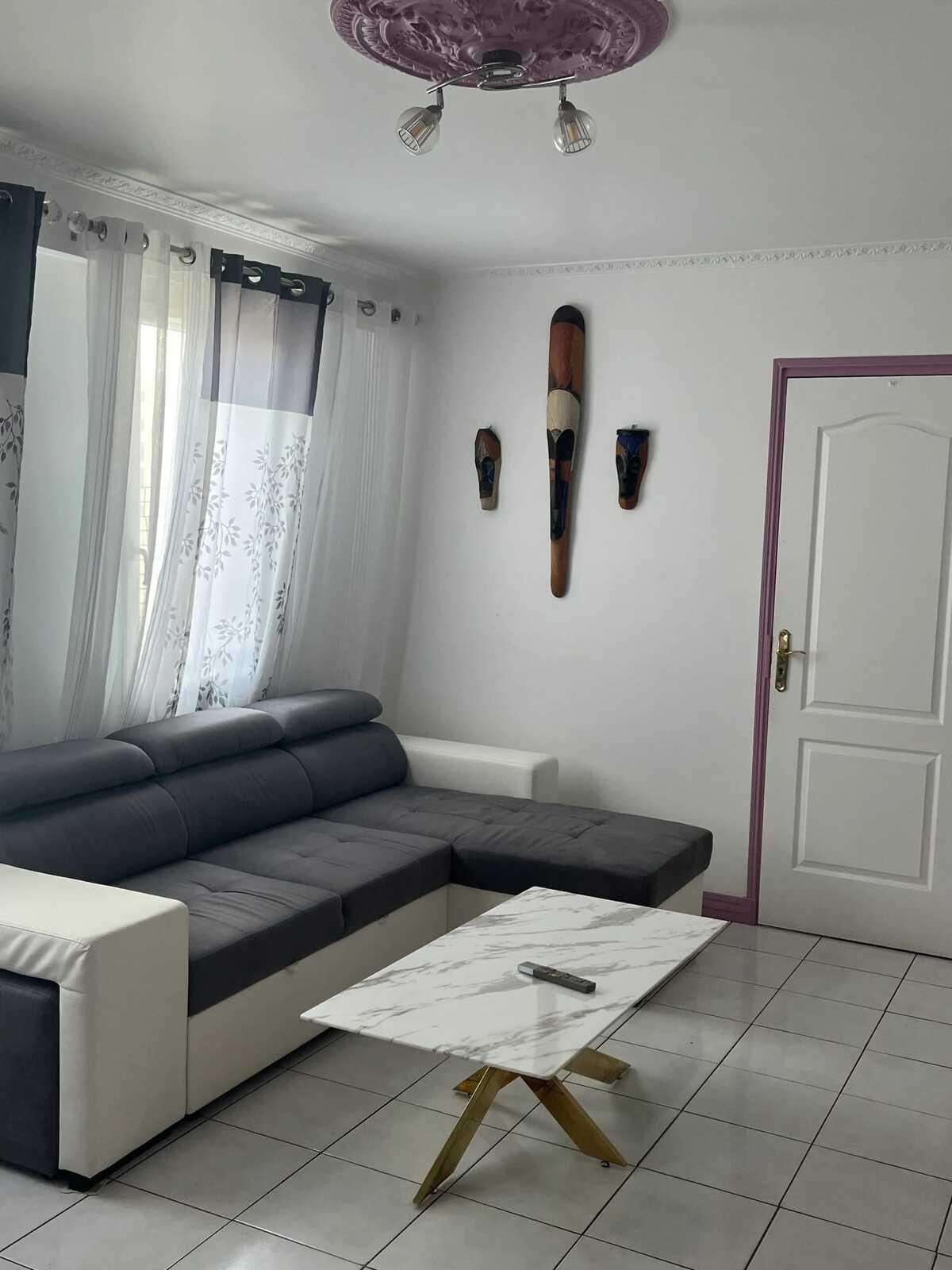 Appartement 81 m² - 8 personnes à Sarcelles - Photo 1