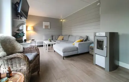 Maison 10 pers. avec home cinéma et jacuzzi à Fraiture : photo 3