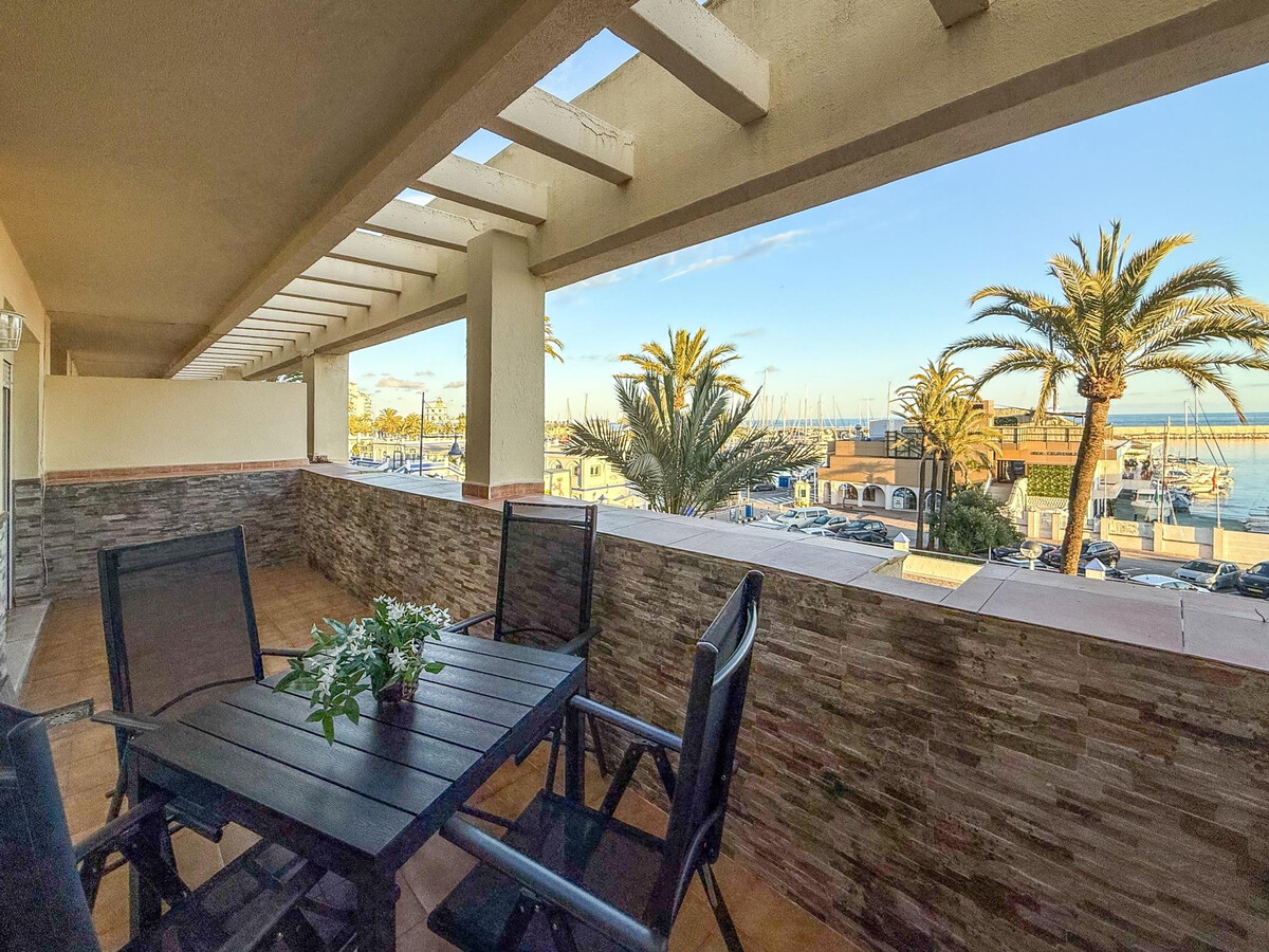 Duplex vue mer et port à Estepona, 2 piscines - Photo 7