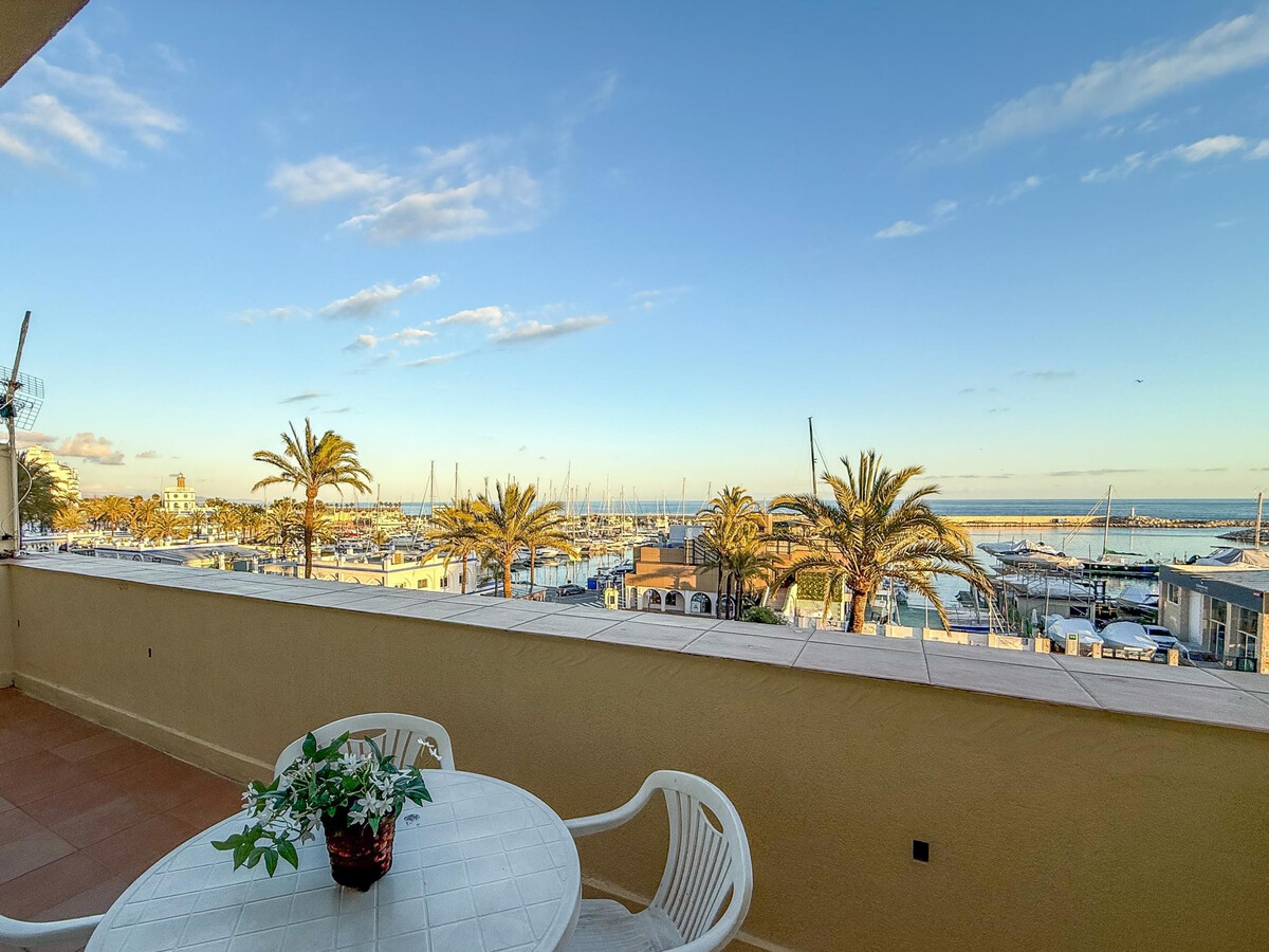 Duplex vue mer et port à Estepona, 2 piscines - Photo 25