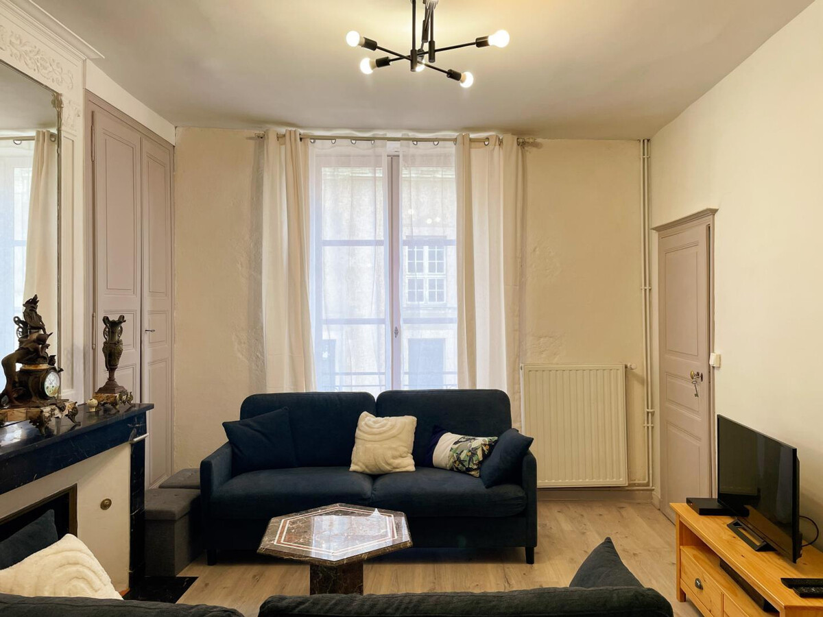 Triplex rénové 4 chambres à Blois, cœur historique - Photo 7