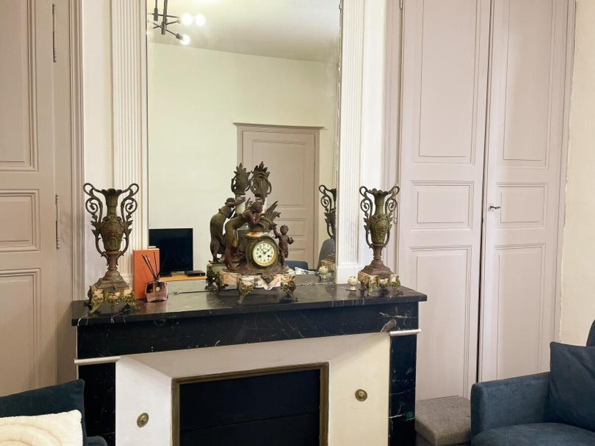 Triplex rénové 4 chambres à Blois, cœur historique - Photo 8