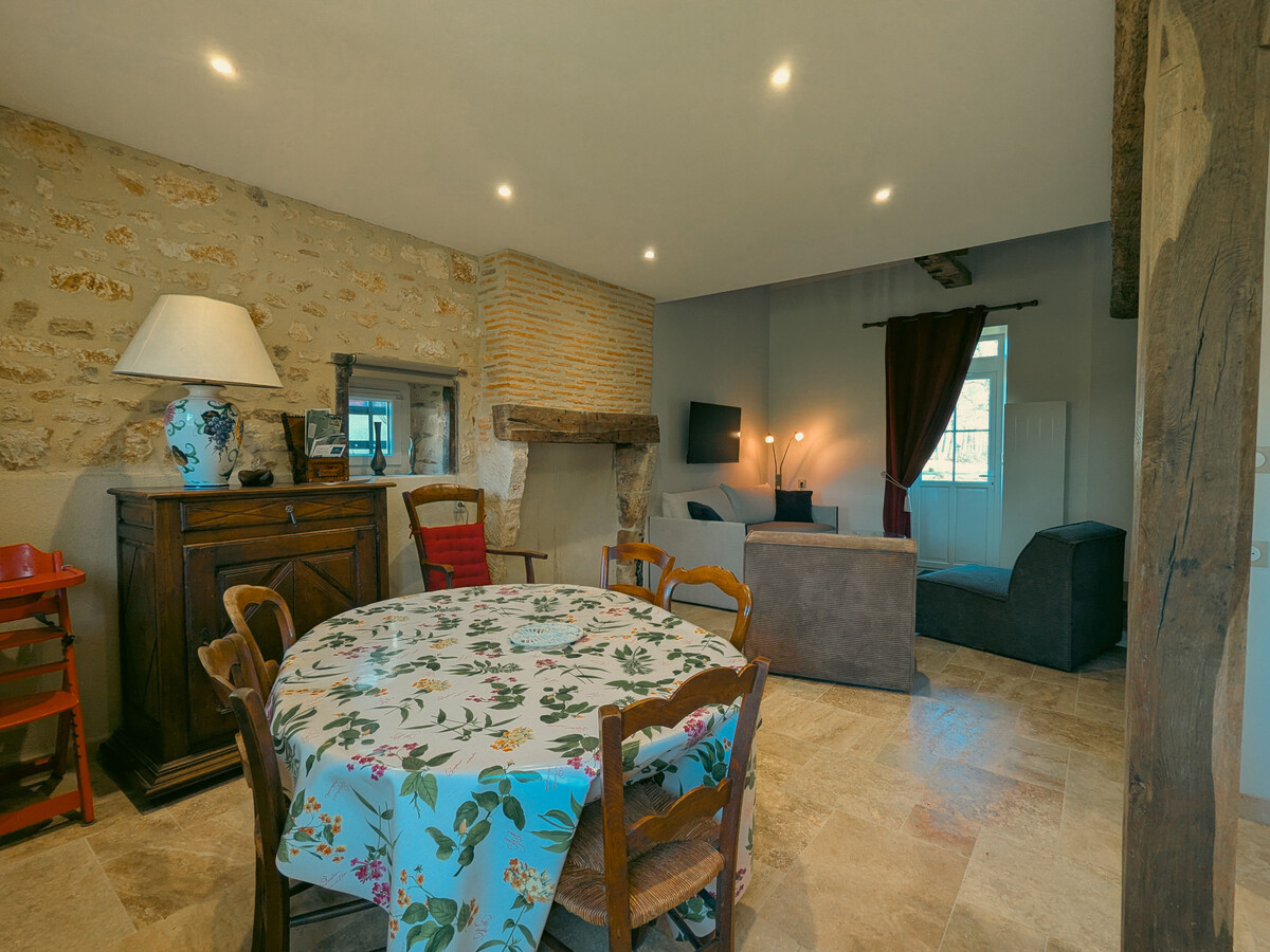Gîte face au Château de Clavières, parking inclus - Photo 11