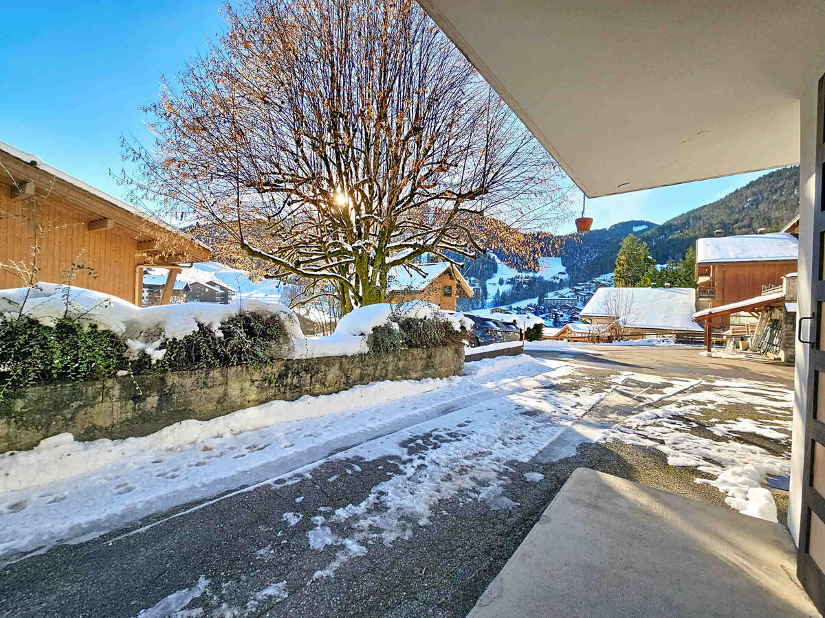 Appartement 4 pers La Clusaz, terrasse Sud et casier skis - Photo 8