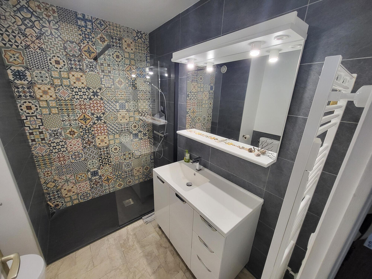 Studio neuf vue mer aux Sables-d'Olonne, 100m plage - Photo 7