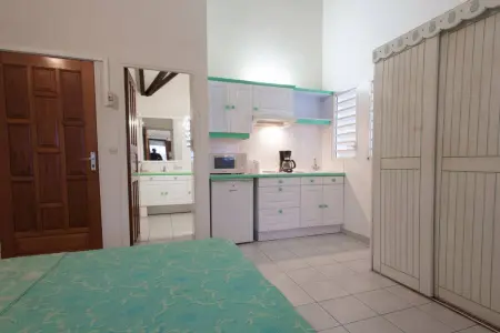 Studio cosy à Sainte-Anne - 24m² avec piscine partagée - Photo 12