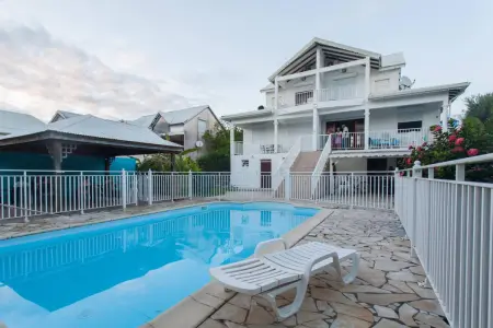 Appartement moderne à Sainte-Anne 42 m² avec piscine partagée - Photo 19