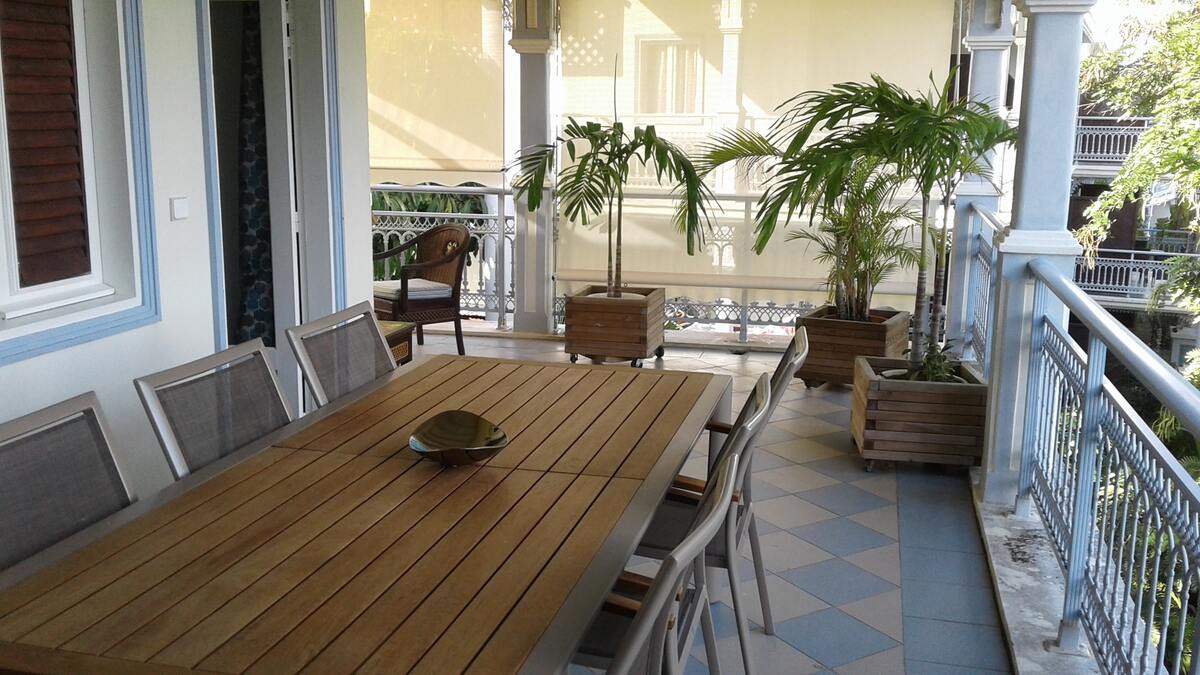 Appartement 90 m² Saint-François, terrasse avec vue mer - Photo 6