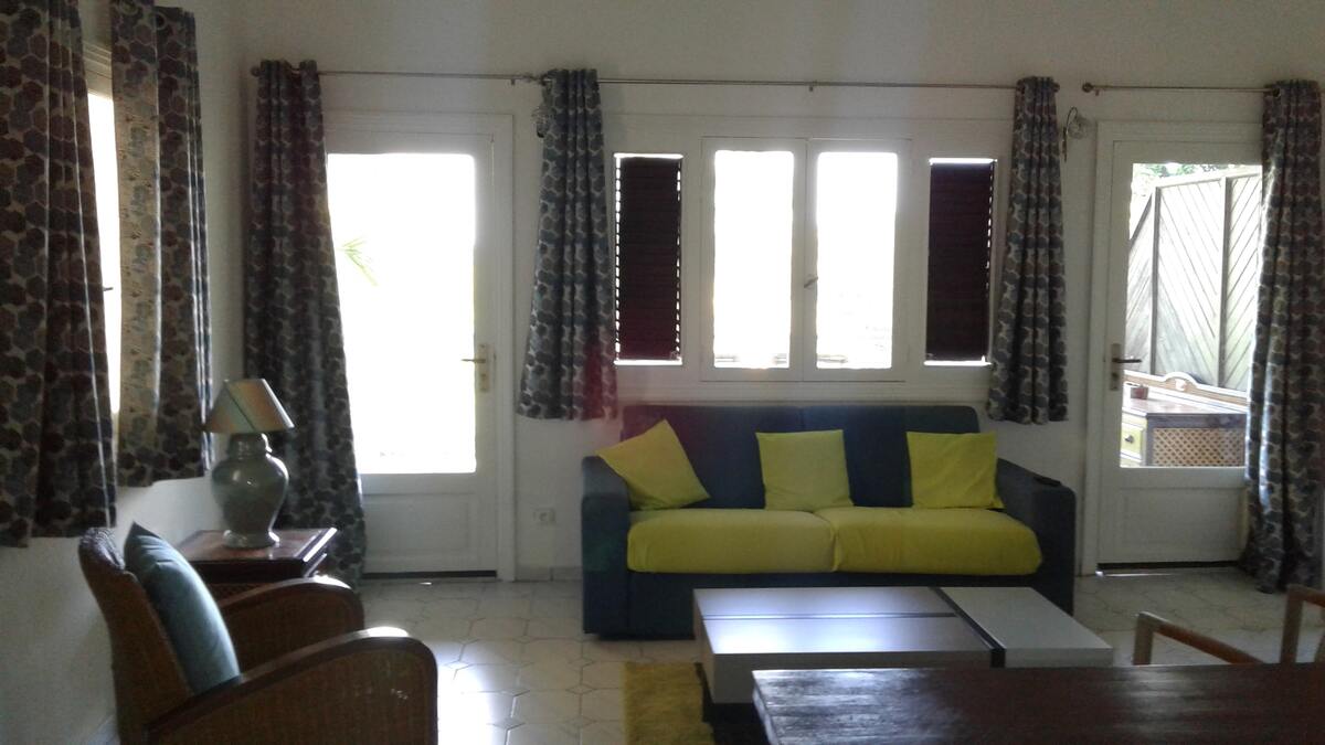 Appartement 90 m² Saint-François, terrasse avec vue mer - Photo 12