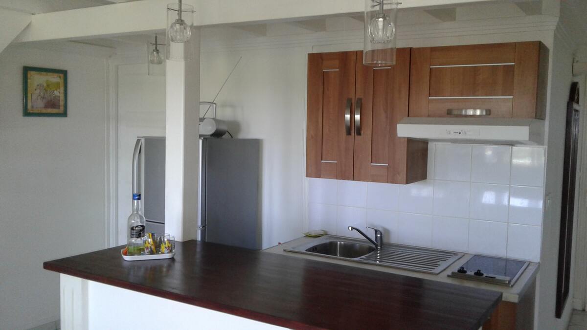 Appartement 90 m² Saint-François, terrasse avec vue mer - Photo 16