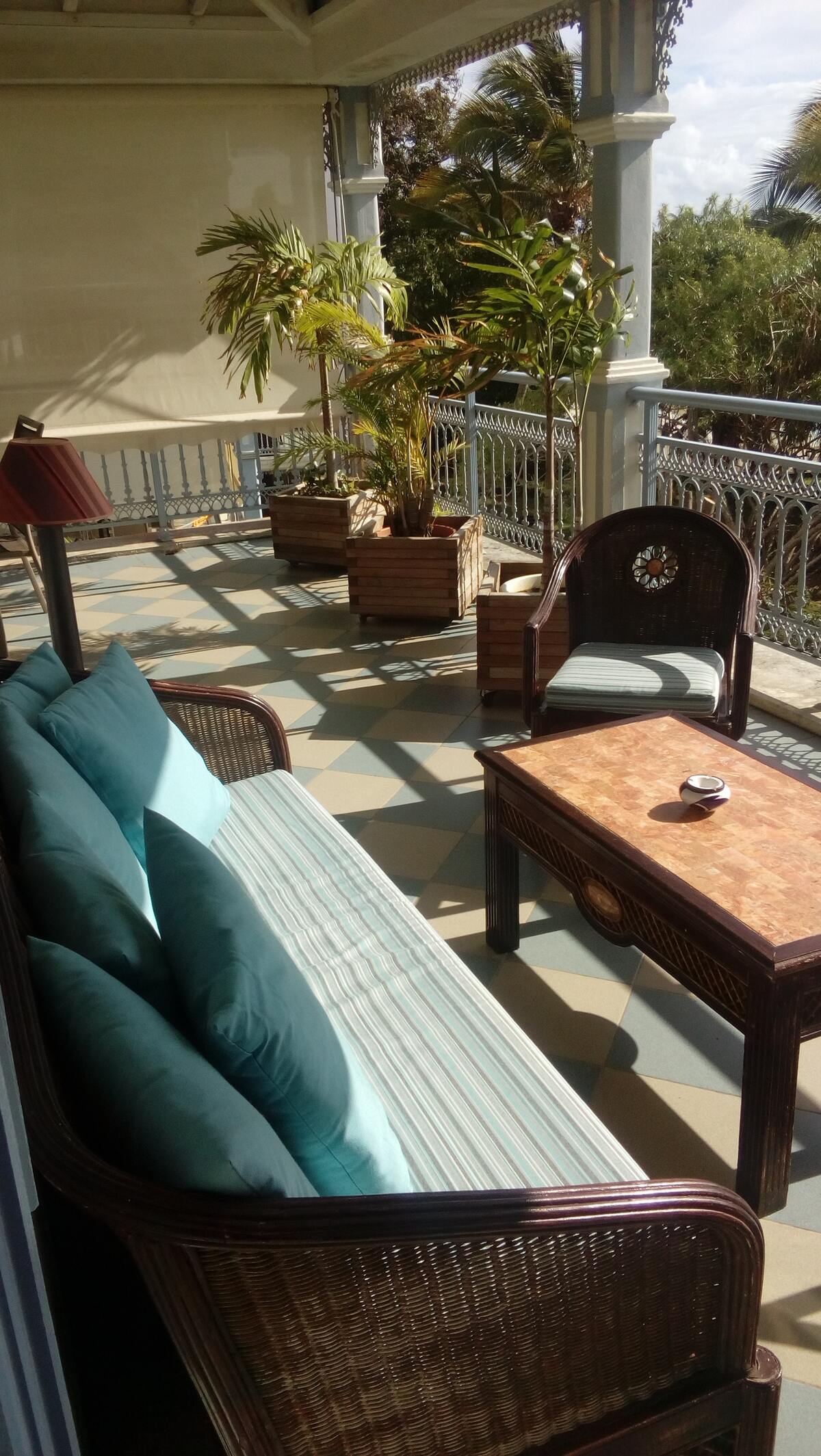Appartement 90 m² Saint-François, terrasse avec vue mer - Photo 27