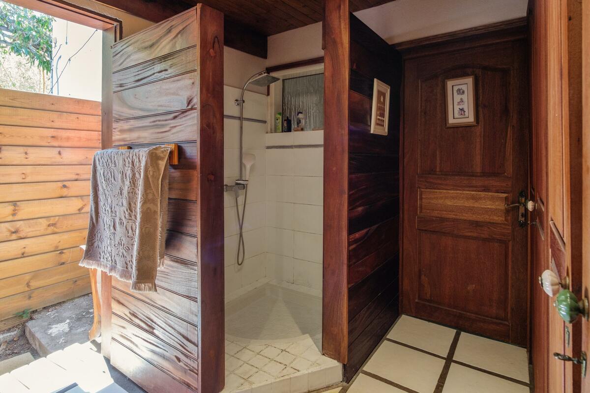 Villa 260 m² piscine privée - 9 pers. à Saint-Gilles - Photo 16