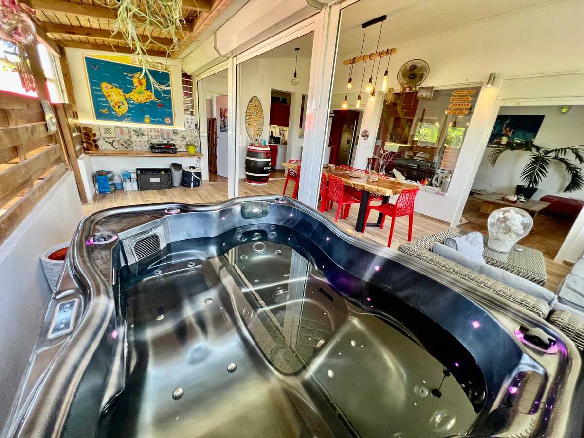 Appartement 136 m² Sainte-Anne, 10 pers, vue mer et jacuzzi - Photo 34