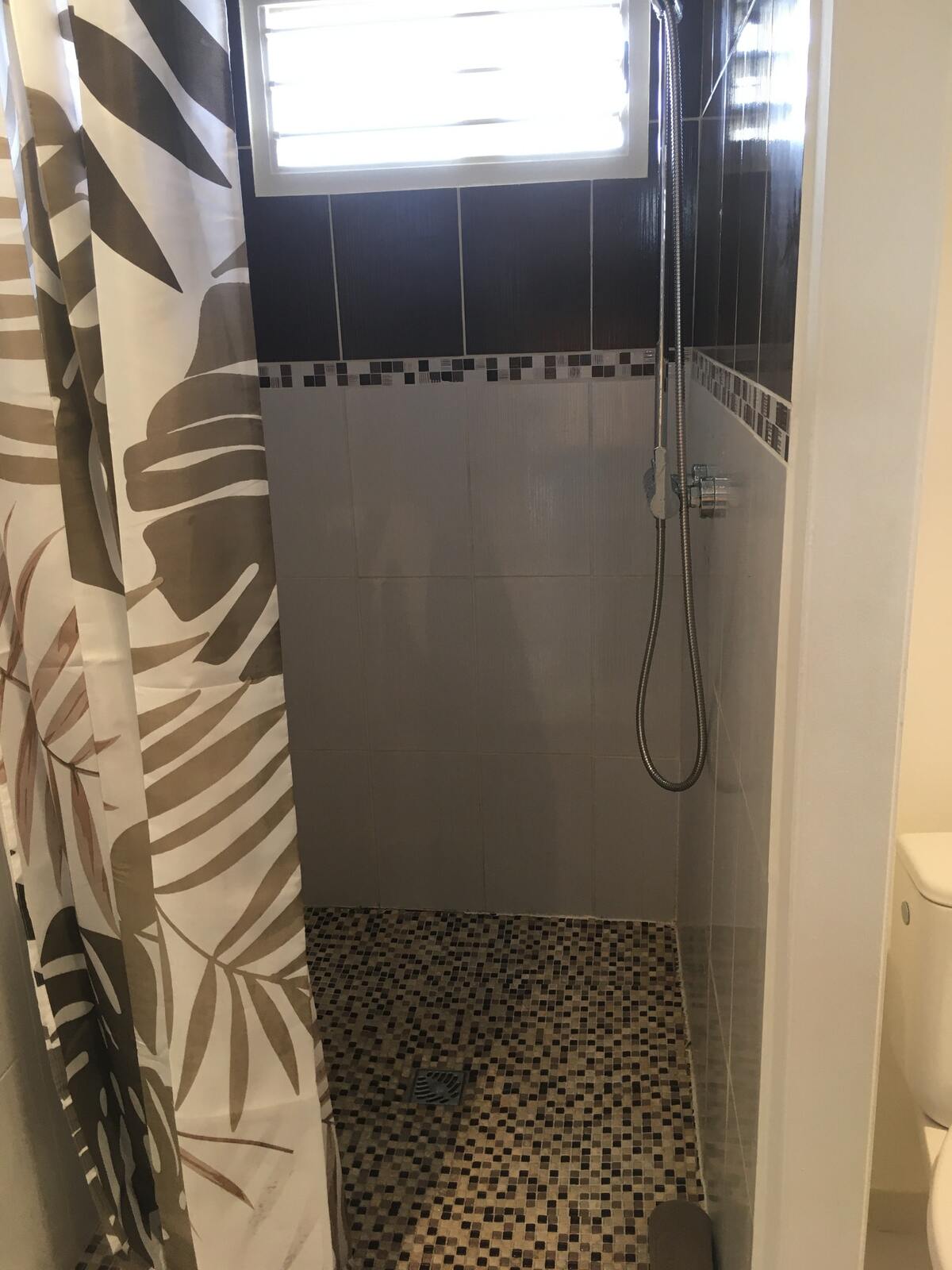 Studio 40 m² vue lac et montagnes - Saint-Martin - Photo 8