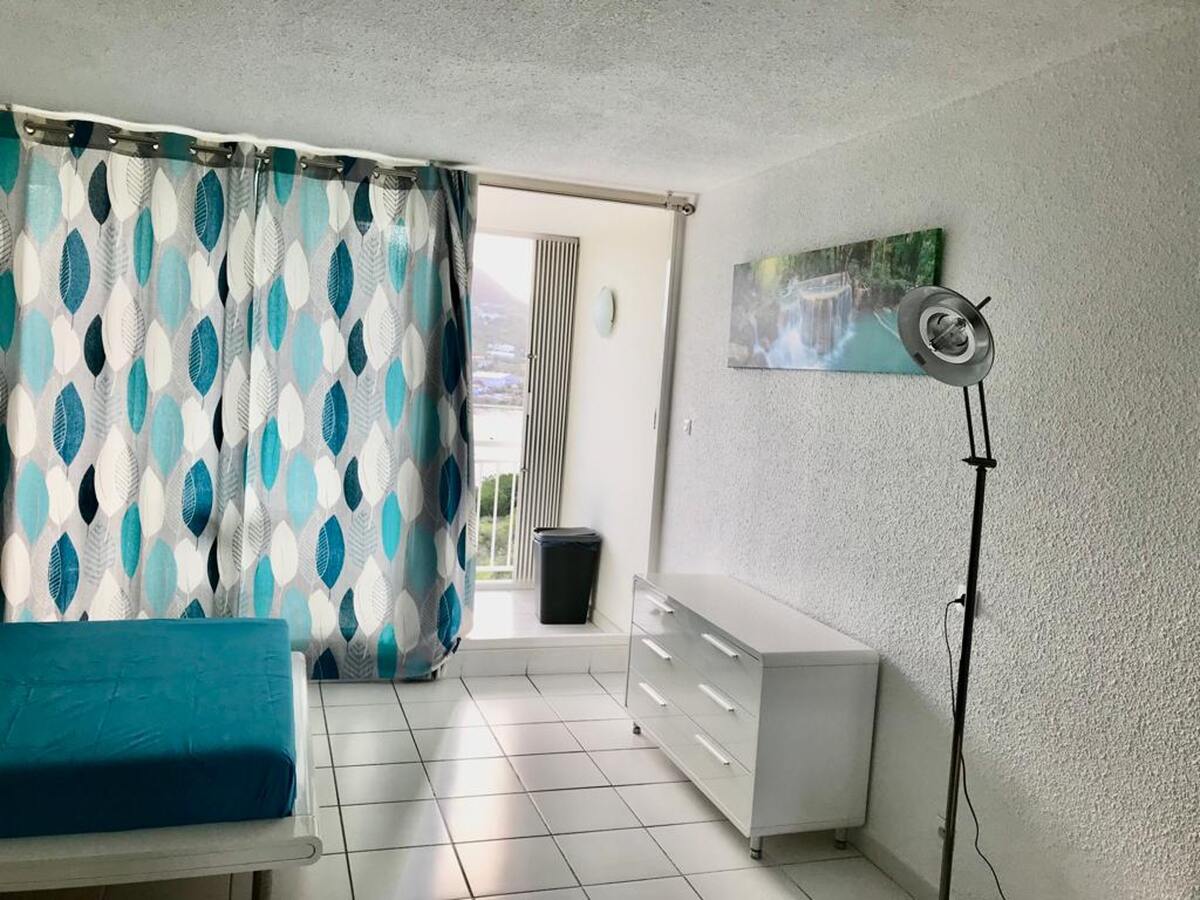 Studio 40 m² vue lac et montagnes - Saint-Martin - Photo 14