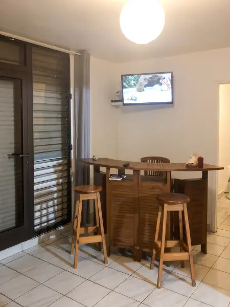 Appartement 42 m² au Gosier avec balcon, vue ville et parking : photo 10