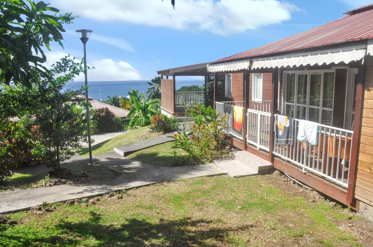 Bungalow 5 pers. à Bouillante avec terrasse et barbecue - Photo 2