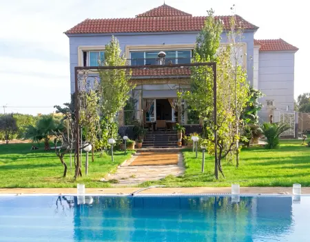 Villa avec piscine privée chauffée à Laghnimyene, 3 chambres : photo 10