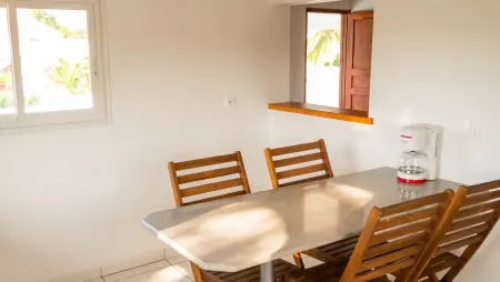Appartement 84 m² avec balcon vue jardin à Petit-Canal, Guadeloupe : photo 3