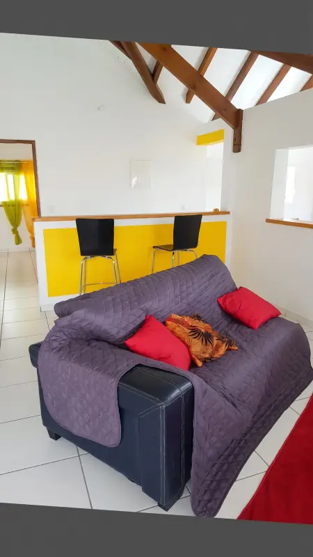 Appartement 84 m² avec balcon vue jardin à Petit-Canal, Guadeloupe : photo 12