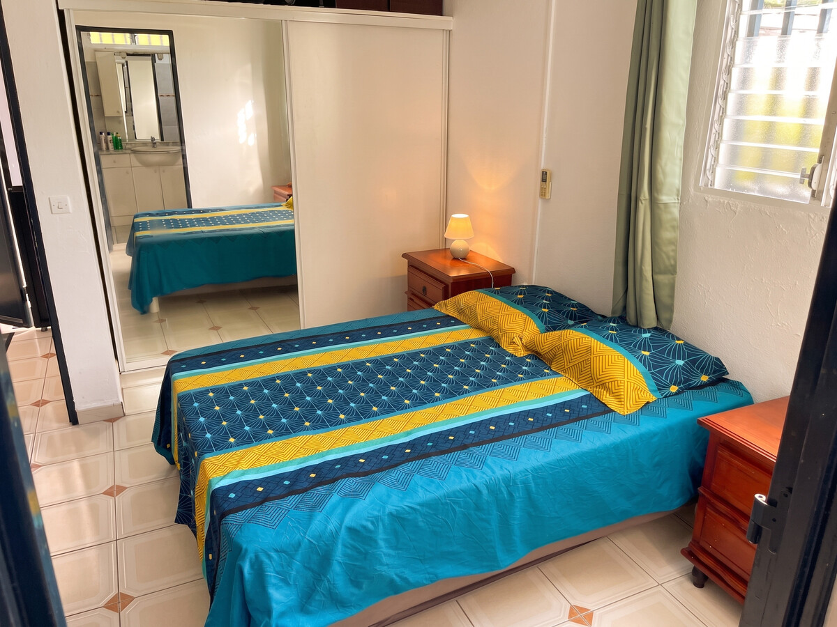 Villa avec piscine privée chauffée à Saint-Esprit, 3 chambres - Photo 15