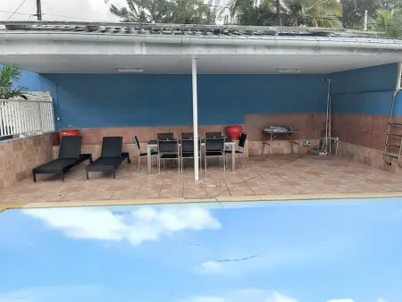Villa charmante près de Saint-Esprit avec piscine privée - Photo 3