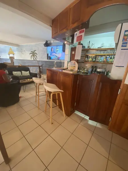 Appartement 2 chambres avec piscine partagée et jacuzzi à Pointe-Noire : photo 13