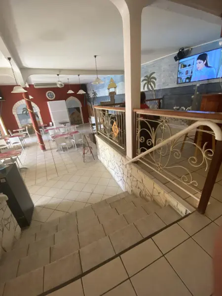 Appartement 2 chambres avec piscine partagée et jacuzzi à Pointe-Noire : photo 14