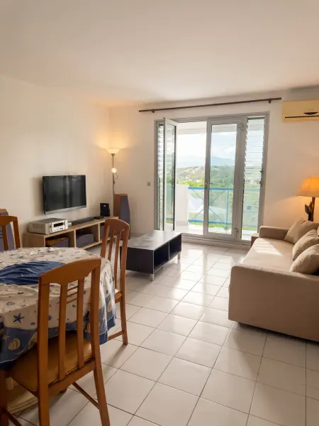 Appartement 66 m² avec climatisation à 500 m de la plage, Le Gosier : photo 8