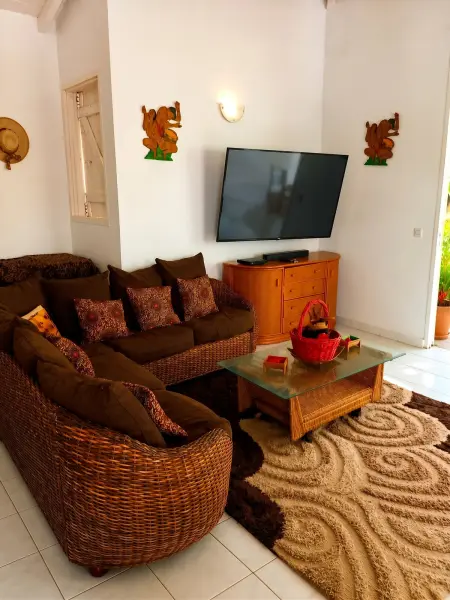 Appartement 250 m² avec jardin et terrasse à Le Gosier, 4 chambres : photo 5