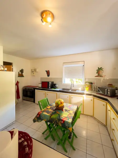 Appartement 250 m² avec jardin et terrasse à Le Gosier, 4 chambres : photo 23