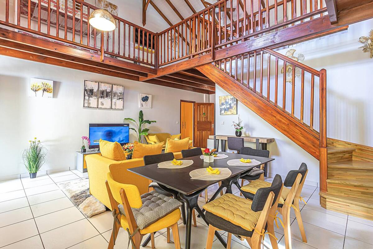 Villa avec piscine privée et vue montagne à Pointe-Noire - Photo 4