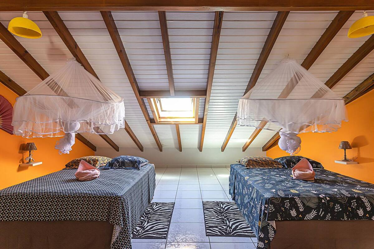 Villa avec piscine privée et vue montagne à Pointe-Noire - Photo 15
