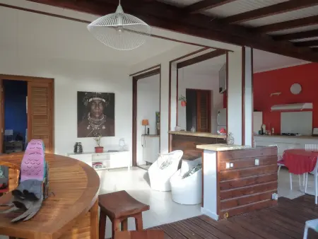 Maison avec piscine partagée et vue mer à Pointe-Noire, 6 pers. : photo 4