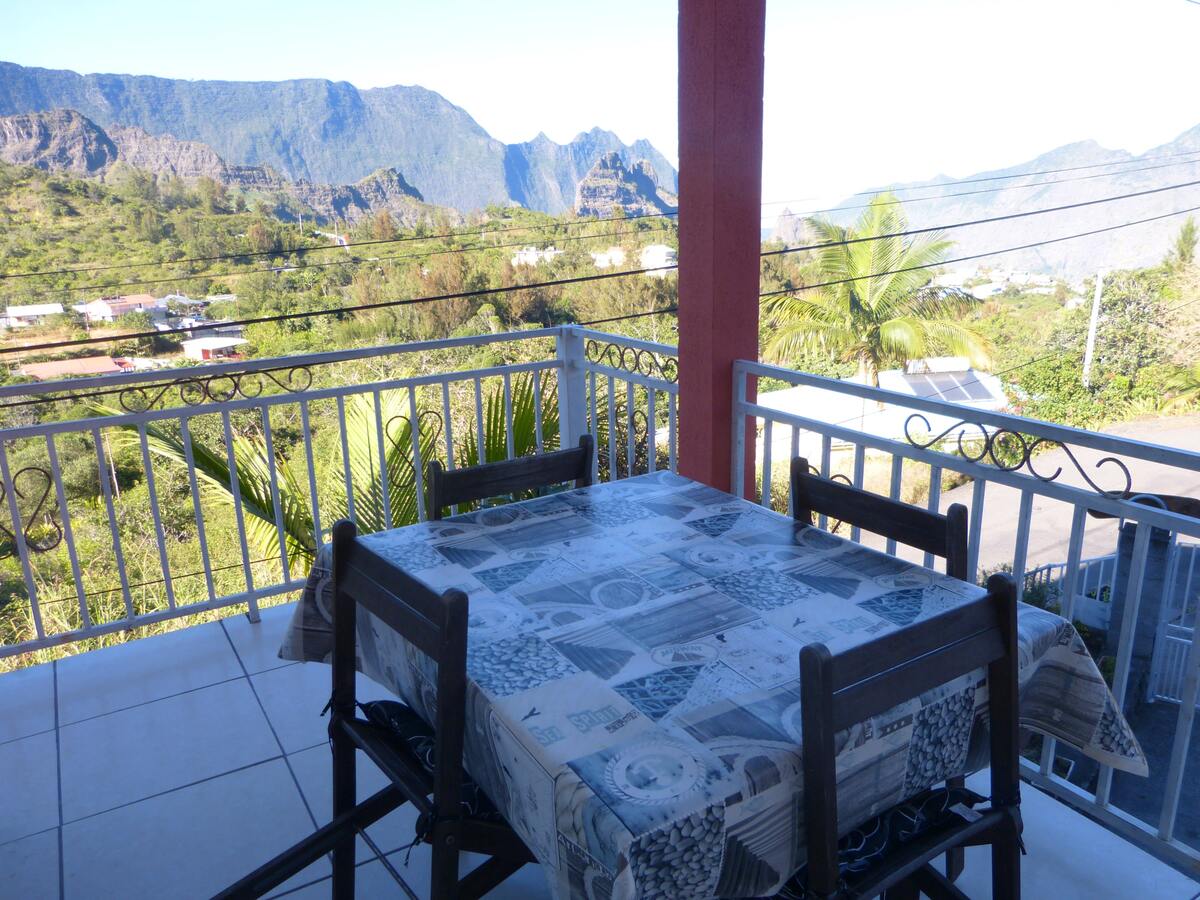 Maison 90m² vue montagne à Cilaos, 6 personnes - Photo 7