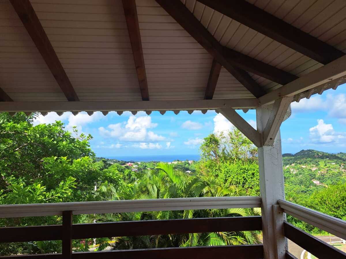 Maison avec vue mer et jardin à Rivière-Pilote, Martinique - Photo 11