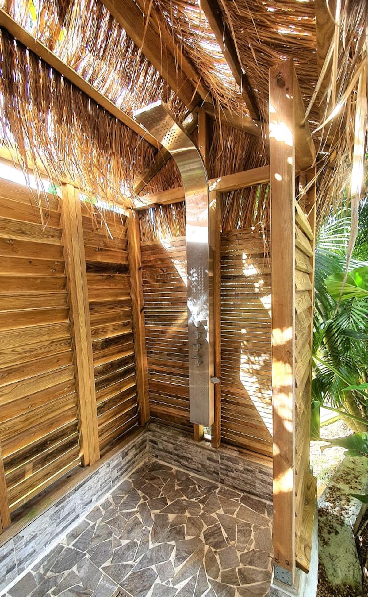 Villa avec piscine privée et jardin clôturé au Lamentin, Martinique - Photo 26
