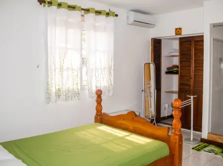Appartement 62 m² avec terrasse et jardin à Rivière-Pilote : photo 2