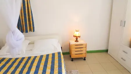 Appartement 30 m² avec terrasse et jardin clos à Baie-Mahault : photo 9