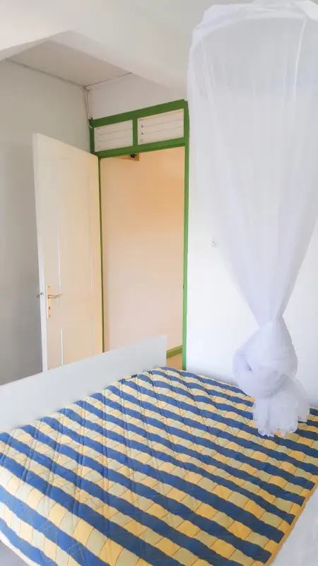 Appartement 30 m² avec terrasse et jardin clos à Baie-Mahault : photo 10