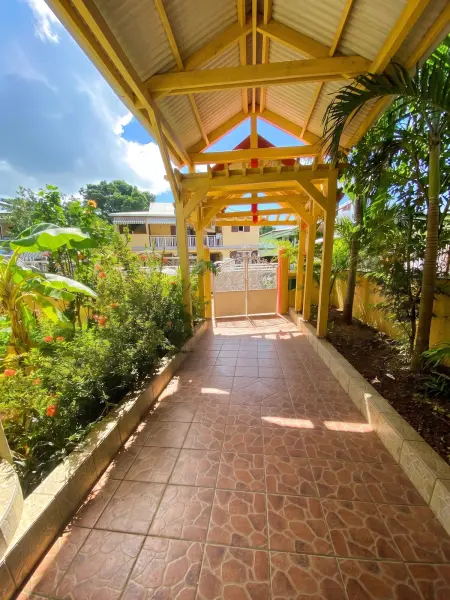 Appartement 36 m² avec piscine partagée à Pointe-Noire : photo 15