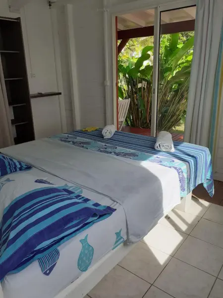 Villa ensoleillée avec piscine privée à Saint-François - Photo 11