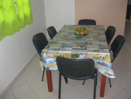 Maison vue mer avec jardin clôturé et terrasse au Robert, Martinique : photo 4