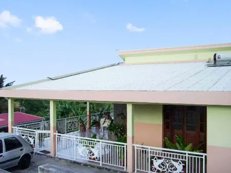 Maison vue mer avec jardin clôturé et terrasse au Robert, Martinique : photo 5
