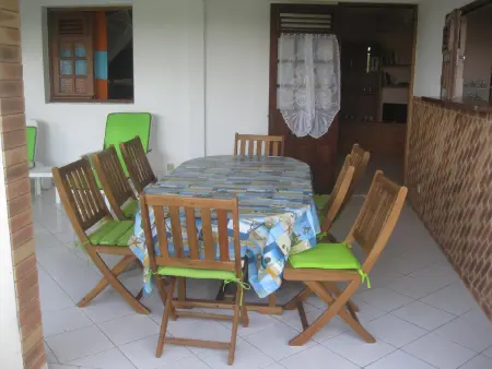 Maison vue mer avec jardin clôturé et terrasse au Robert, Martinique : photo 8