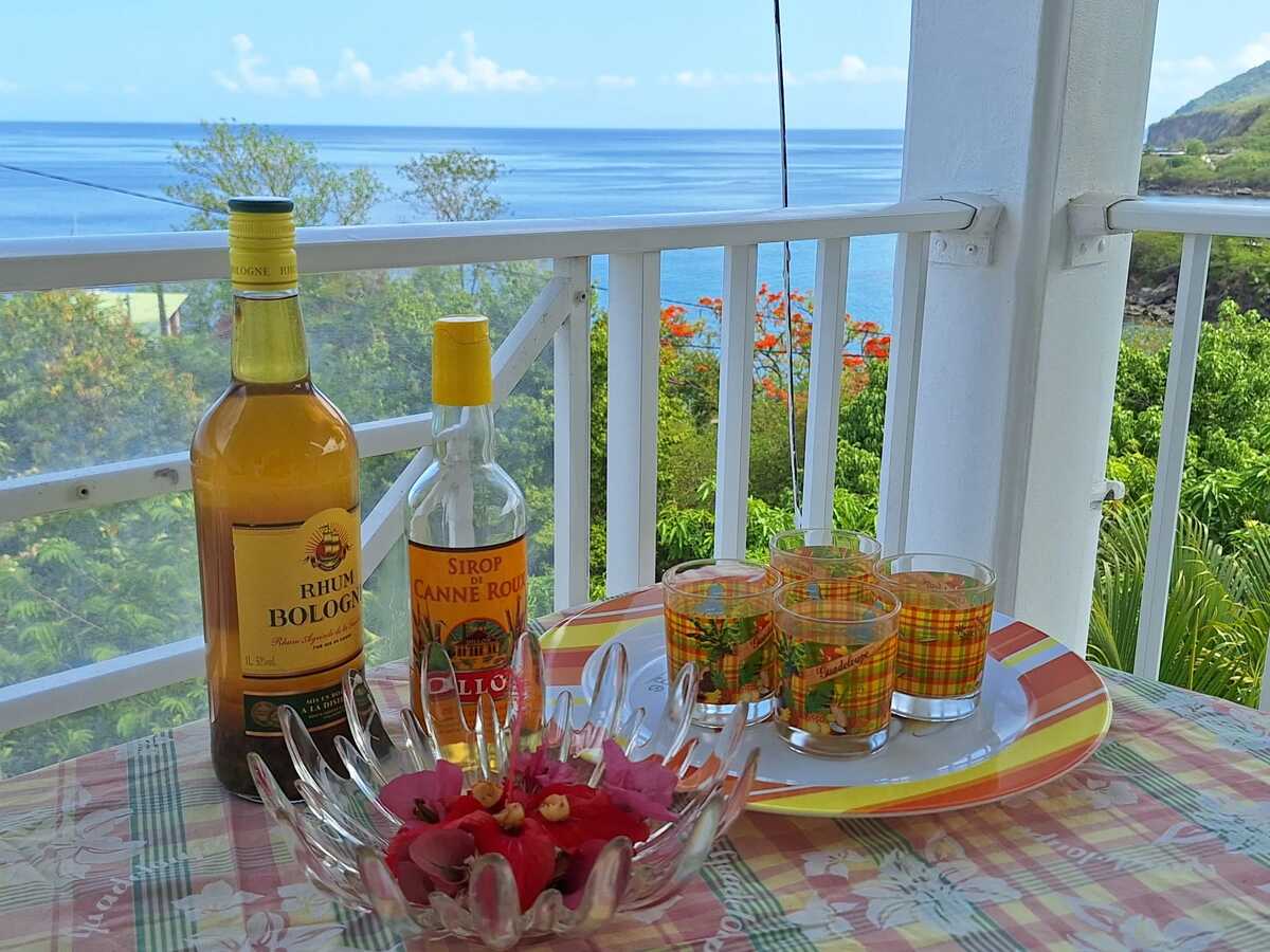 Maison avec vue mer et terrasse à Deshaies, Guadeloupe - Photo 2