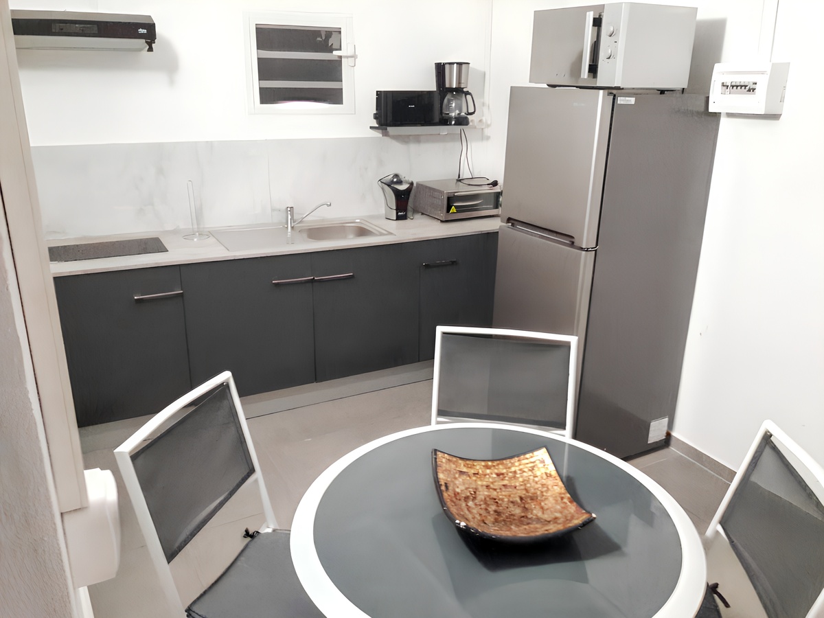 Maison 50 m² Sainte-Rose, piscine & jacuzzi toute l'année - Photo 7
