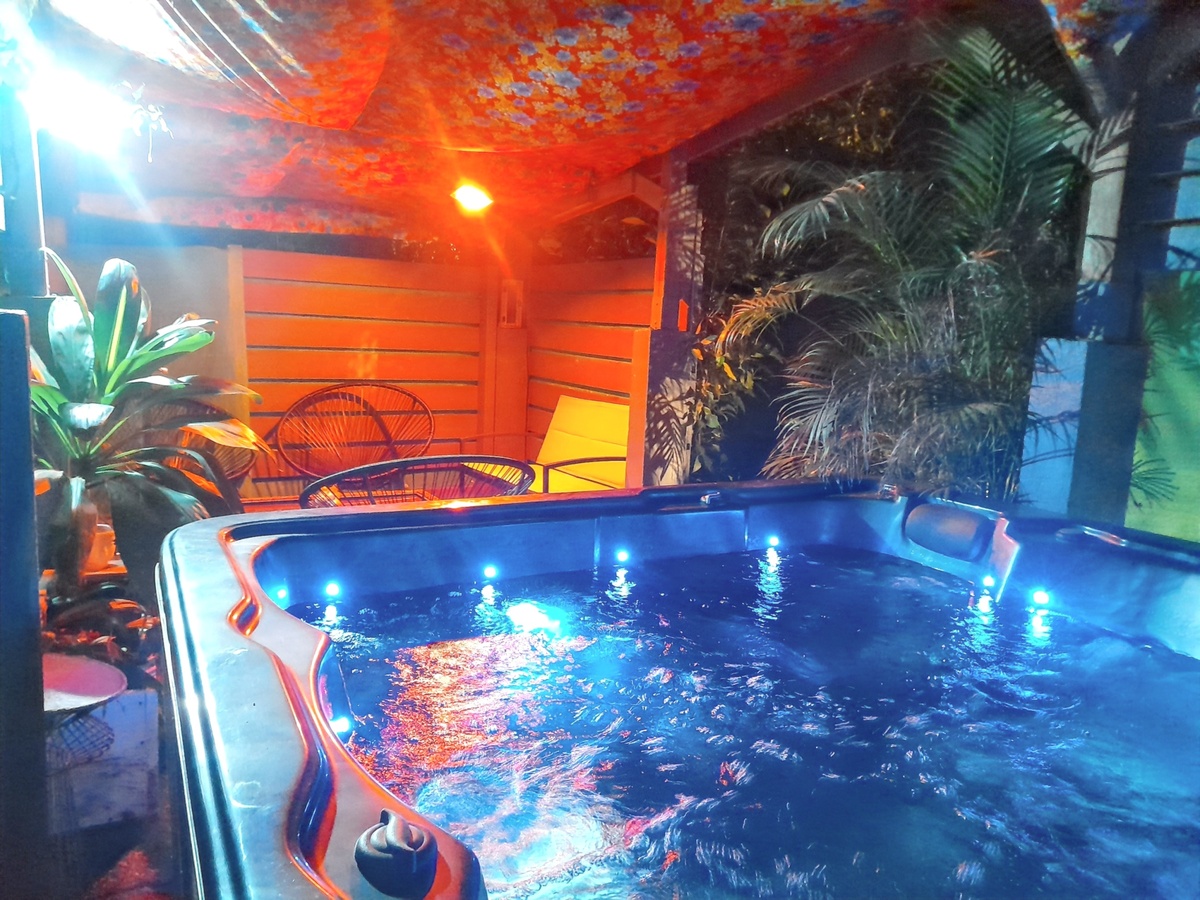Maison 50 m² Sainte-Rose, piscine & jacuzzi toute l'année - Photo 24